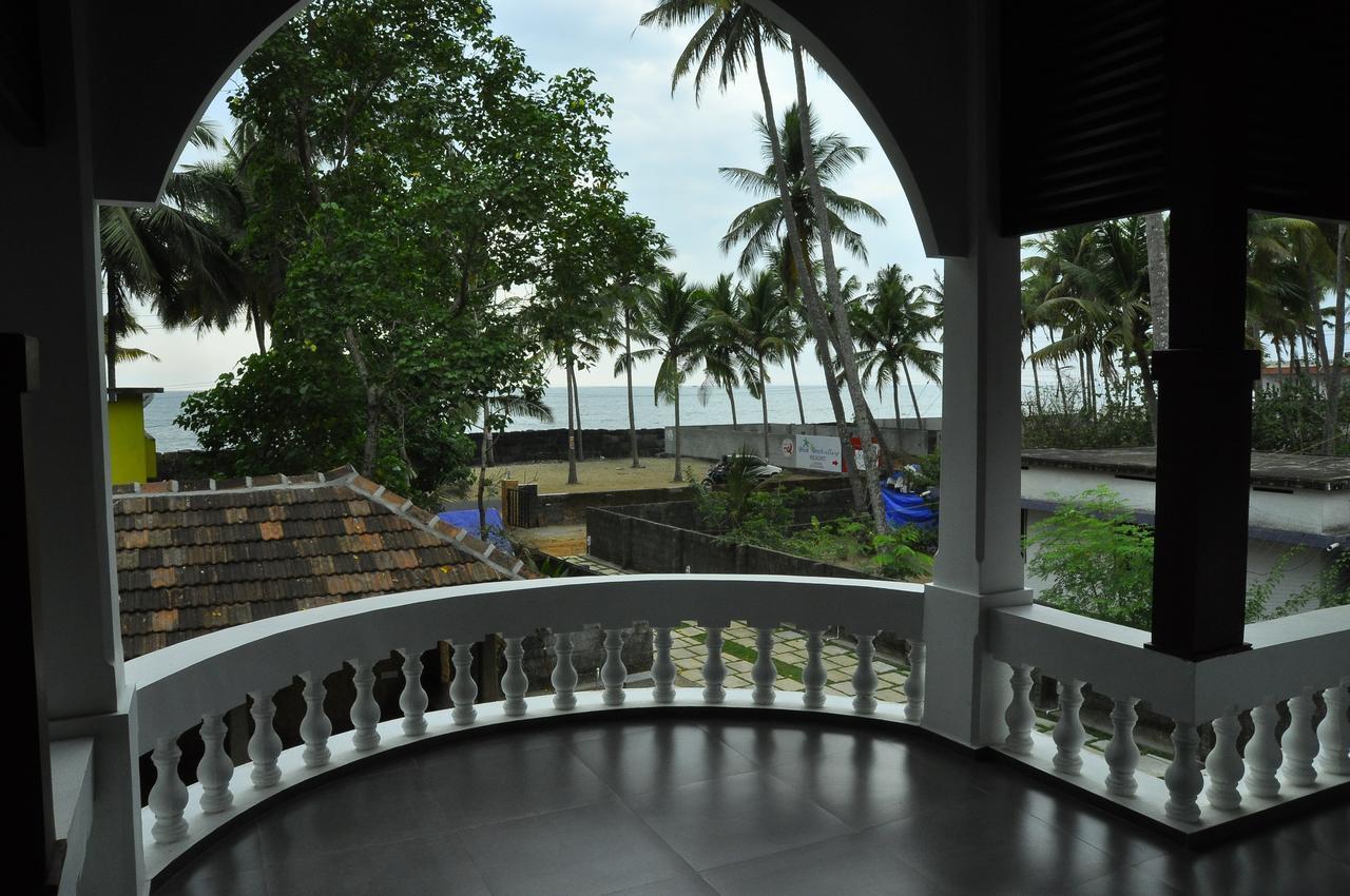 Palm Beach Villa Черай-Бич Экстерьер фото